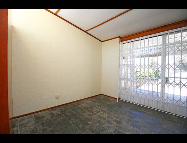 4 BEDROOM HOUSE FOR SALE IN DE WETSHOF